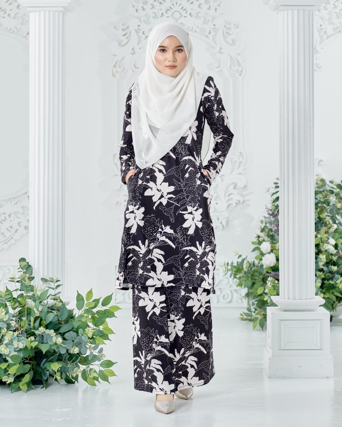 Baju Kurung Pahang Laura Printed 8.0 - Moon Beam