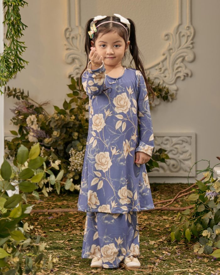 Baju Kurung Pahang Laura Printed Kids 8.0 - Royal Rose - Image 3