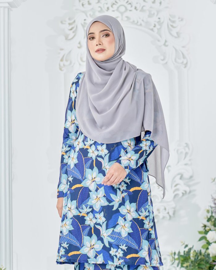 Baju Kurung Pahang Laura Printed 8.0 - Space Jasmine - Image 4