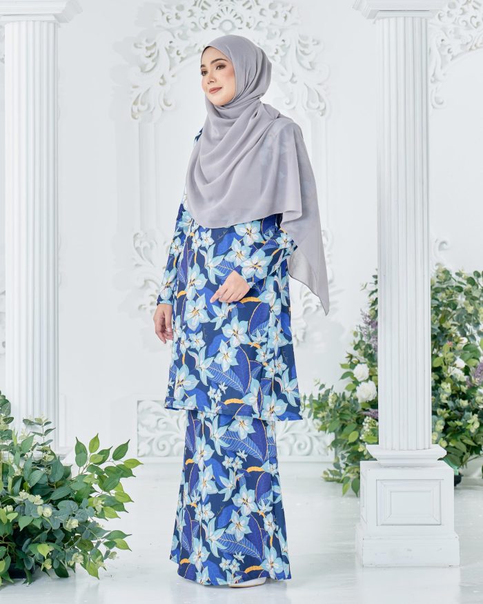 Baju Kurung Pahang Laura Printed 8.0 - Space Jasmine