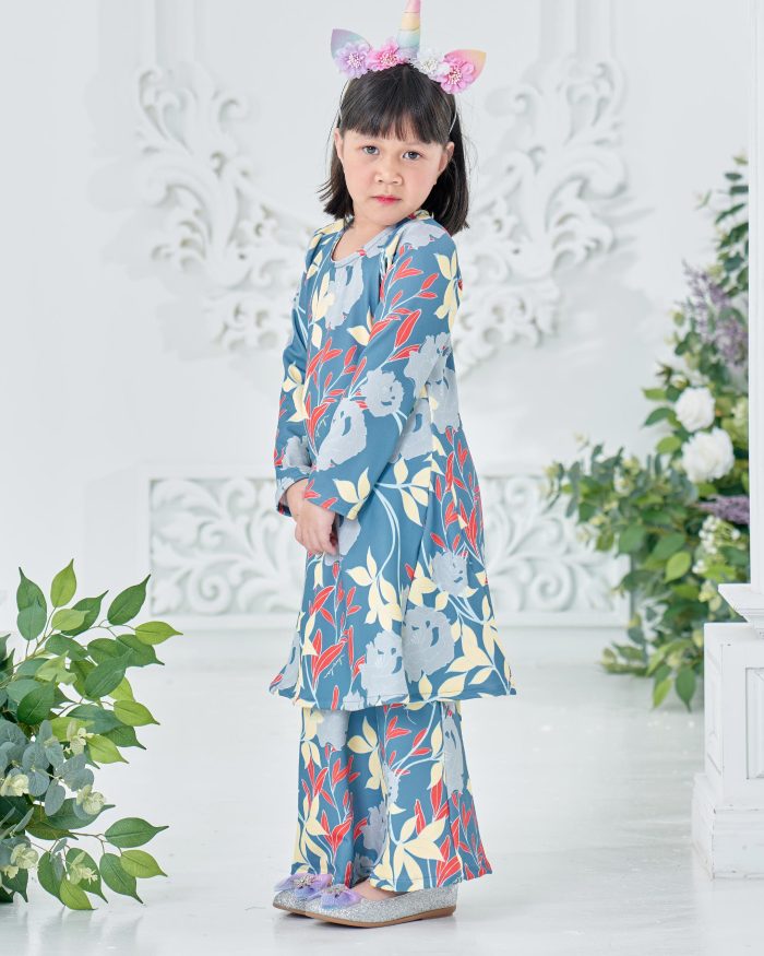 Baju Kurung Pahang Laura Printed Kids 8.0 - Spruce Poppy