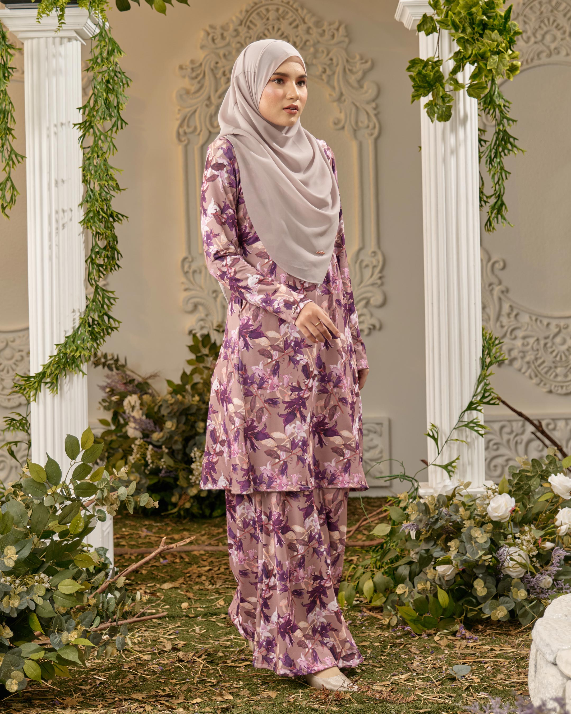 Baju Kurung Pahang Laura Printed 8.0 - Tuberose - Image 3