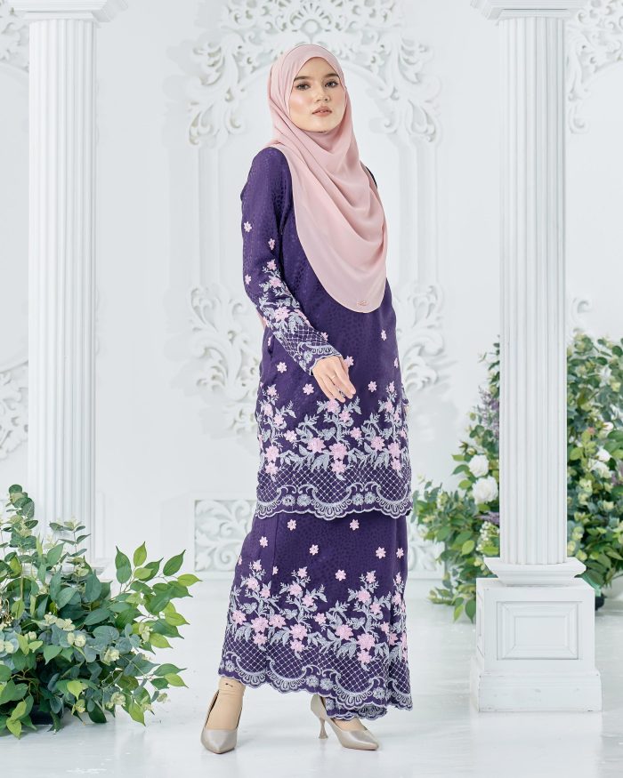 Baju Kurung Sulam Mahsuri - Kekwa Eggplant - Image 2