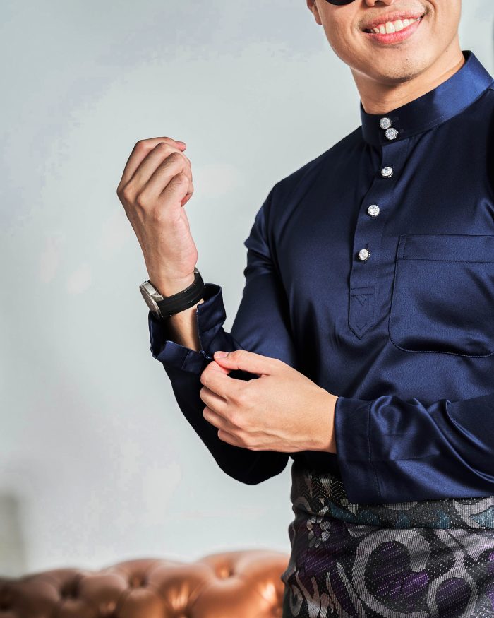 Baju Melayu Tailored Fit – Navy Blue - Image 4