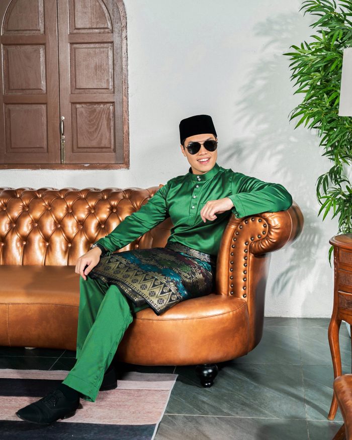 Baju Melayu Tailored Fit – Zamrud Green - Image 3