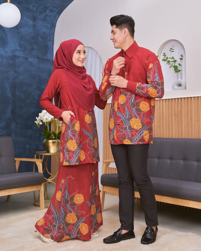 Baju Kurung Moden Batik Sultanah - Mawar Ruby Red - Image 4