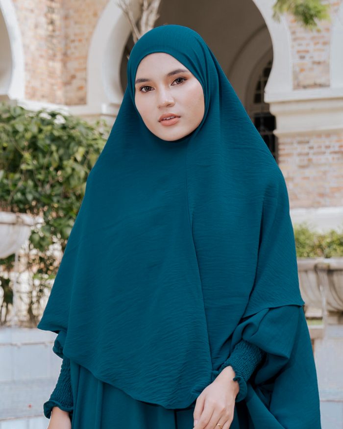 Khimar Reyfa – Dark Pine - Image 2