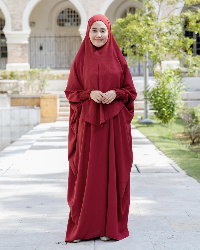 Abaya Kaftan Reyfa Dan Khimar Reyfa - Scarlet Maroon