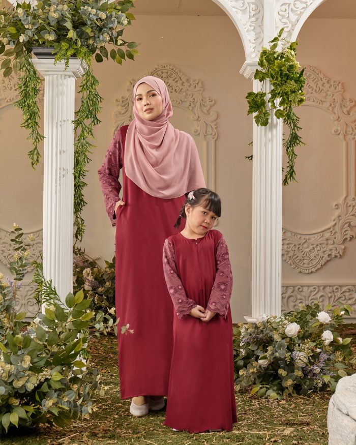 Abaya Lace Suhana - Maroon - Image 3