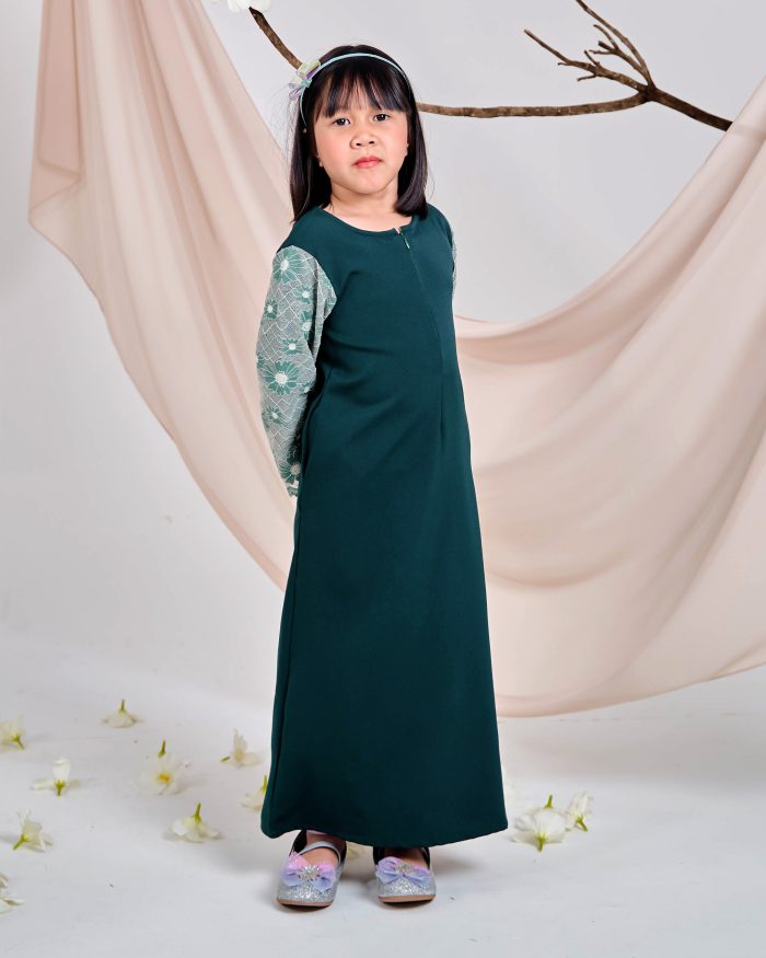 Abaya Lace Suhana Kids - Pine Green - Image 3