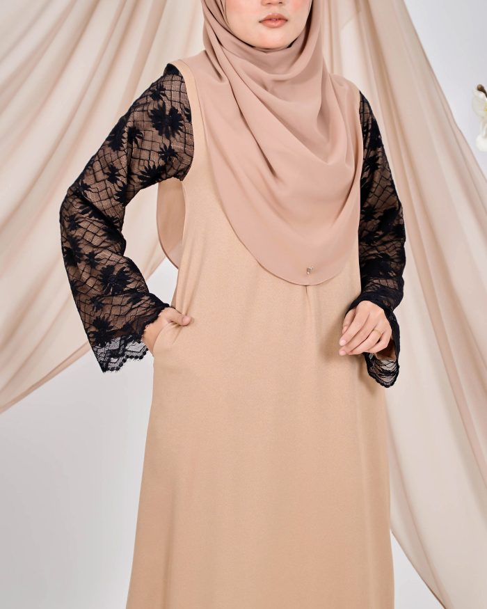 Abaya Lace Suhana - Latte Nude - Image 5