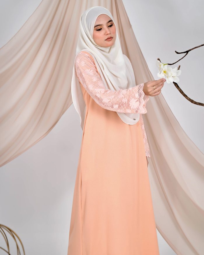 Abaya Lace Suhana - Salmon Blush - Image 6