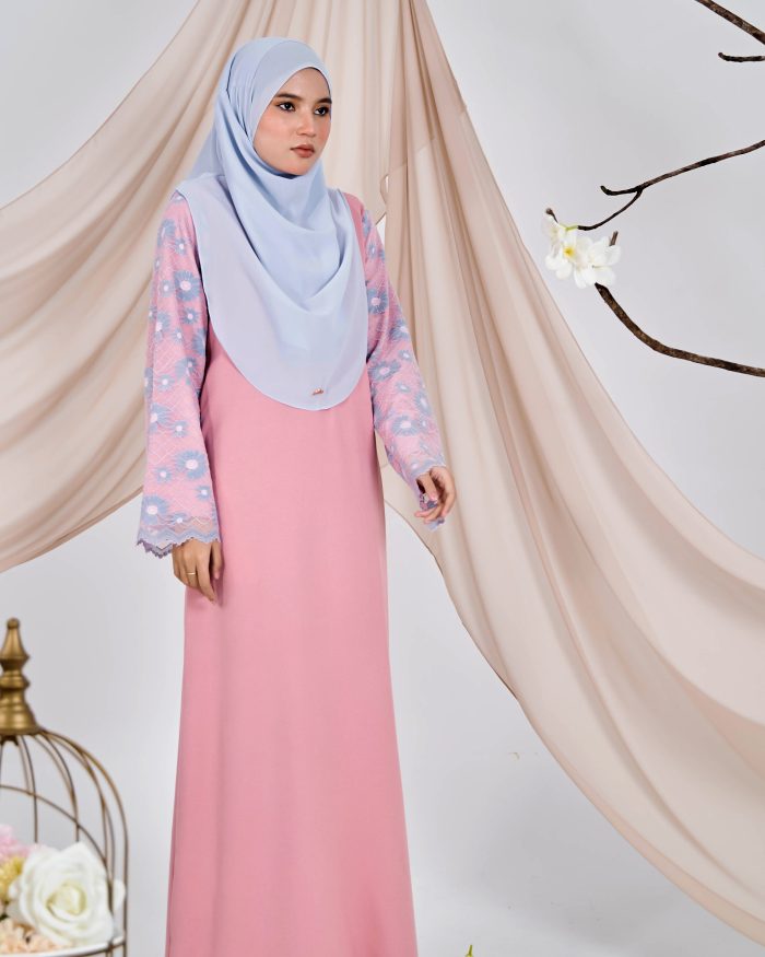 Abaya Lace Suhana - Taffy Pink - Image 4