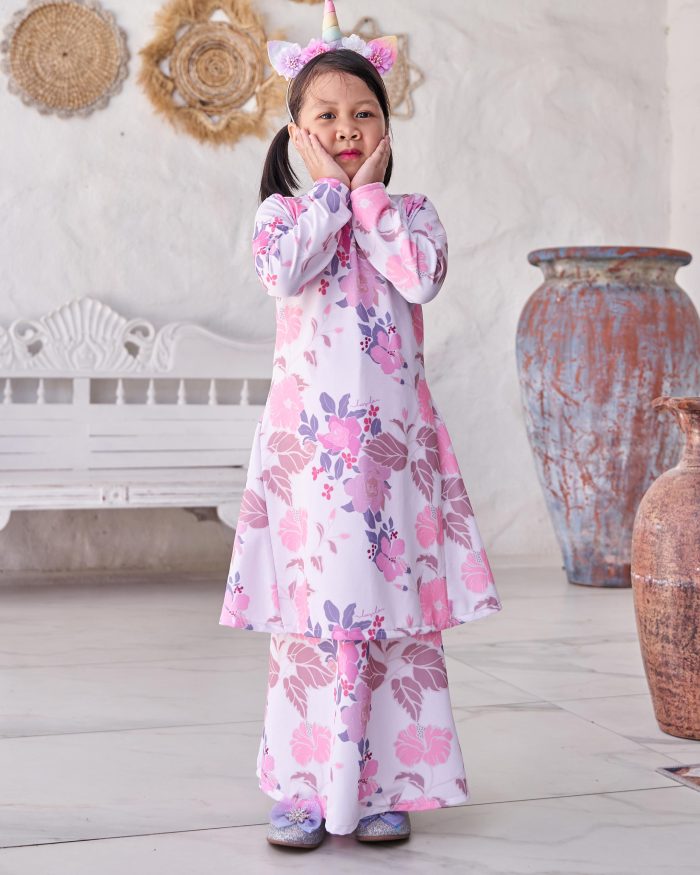 Baju Kurung Pahang Laura Printed Kids 9.0 - Alcae Peony