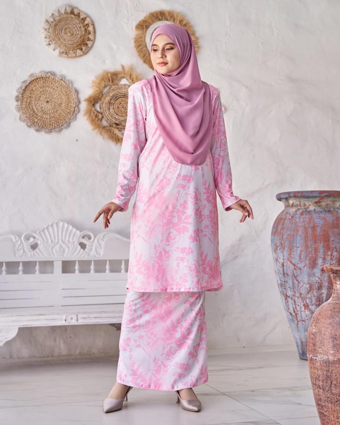 Baju Kurung Pahang Laura Printed 9.0 - Allyssum Pink