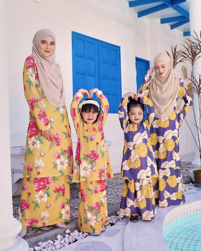 Baju Kurung Pahang Laura Printed Kids 9.0 - Milkycream Canna - Image 5