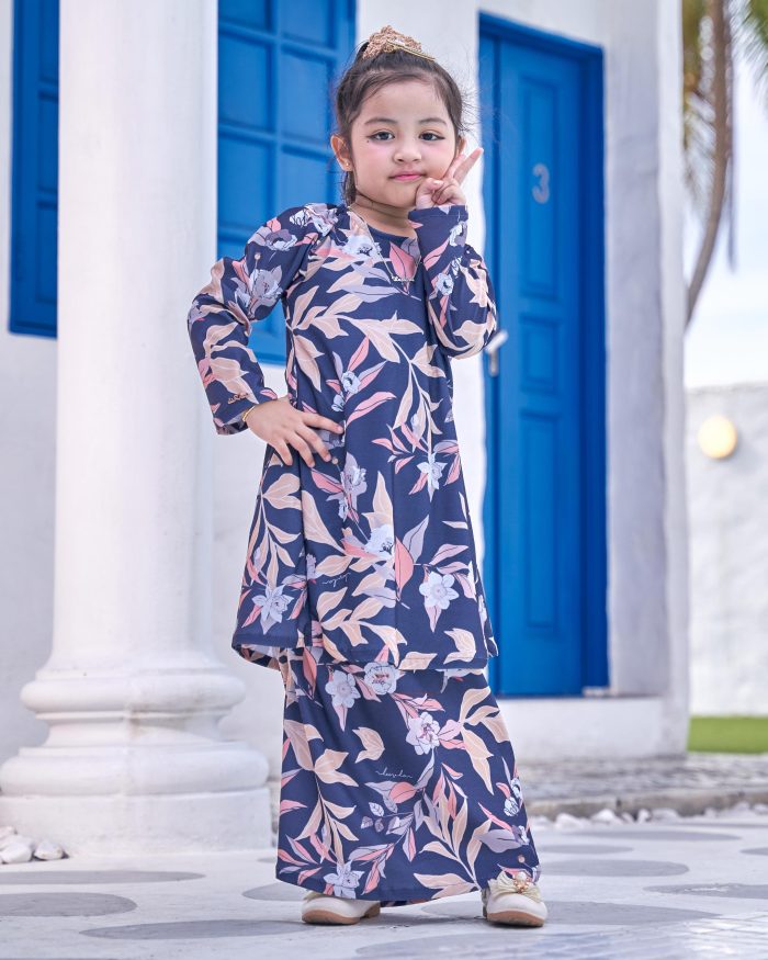 Baju Kurung Pahang Laura Printed Kids 9.0 - Eglantine Spruce