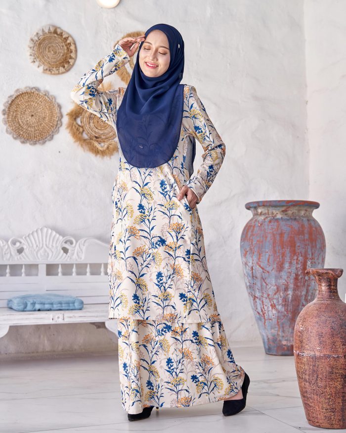 Baju Kurung Pahang Laura Printed 9.0 - Mellow Annes - Image 3