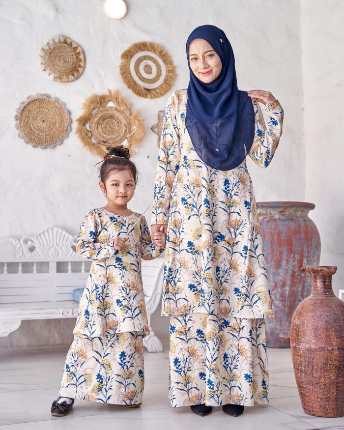 Baju Kurung Pahang Laura Printed Kids 9.0 - Mellow Annes - Image 4