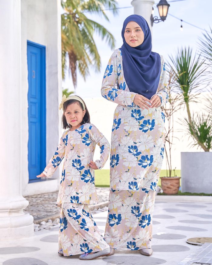 Baju Kurung Pahang Laura Printed 9.0 - Milkycream Canna - Image 5