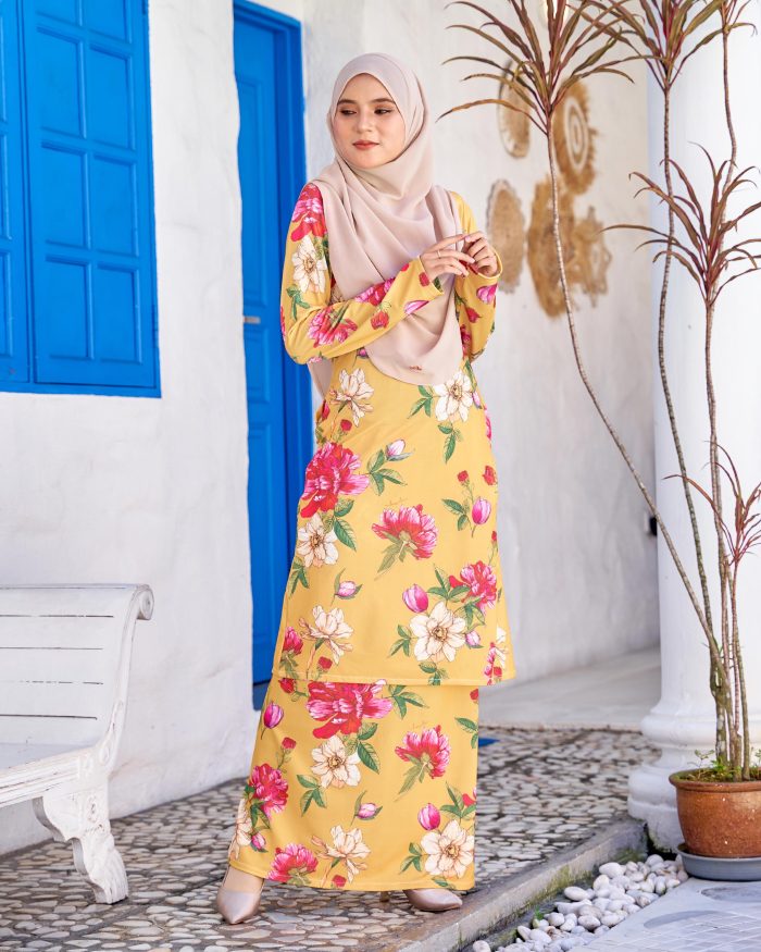 Baju Kurung Pahang Laura Printed 9.0 - Mustard Begonia