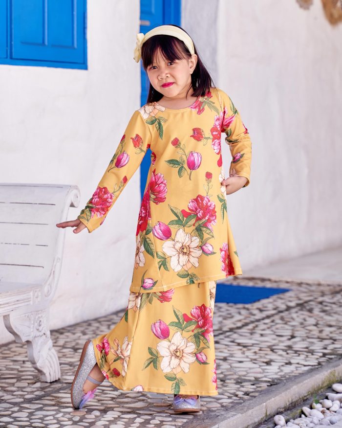 Baju Kurung Pahang Laura Printed Kids 9.0 - Mustard Begonia