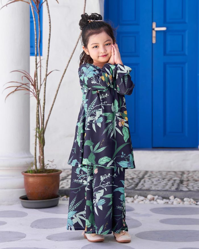 Baju Kurung Pahang Laura Printed Kids 9.0 - Oxford Lily