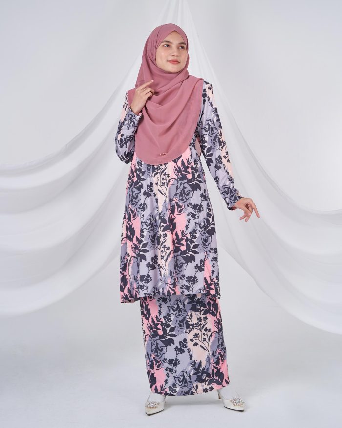 Baju Kurung Pahang Laura Printed Kids 9.0 - Painted Panicle - Image 3