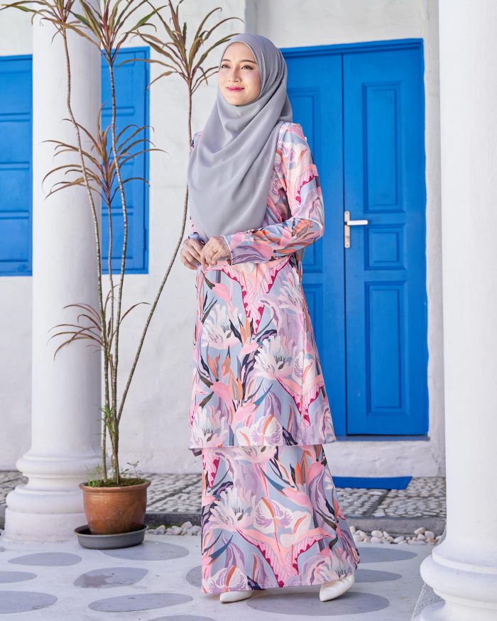 Baju Kurung Pahang Laura Printed 9.0 - Peace Lily