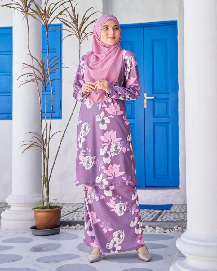 Baju Kurung Pahang Laura Printed 9.0 - Petunia Plum