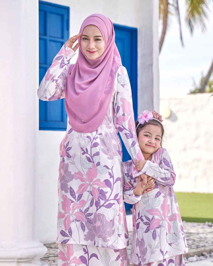 Baju Kurung Pahang Laura Printed 9.0 - Silky Carnation - Image 6