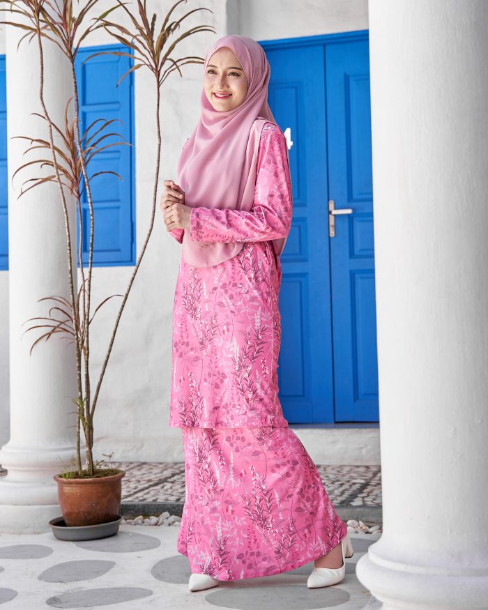 Baju Kurung Pahang Laura Printed 9.0 - Taffy Laurel