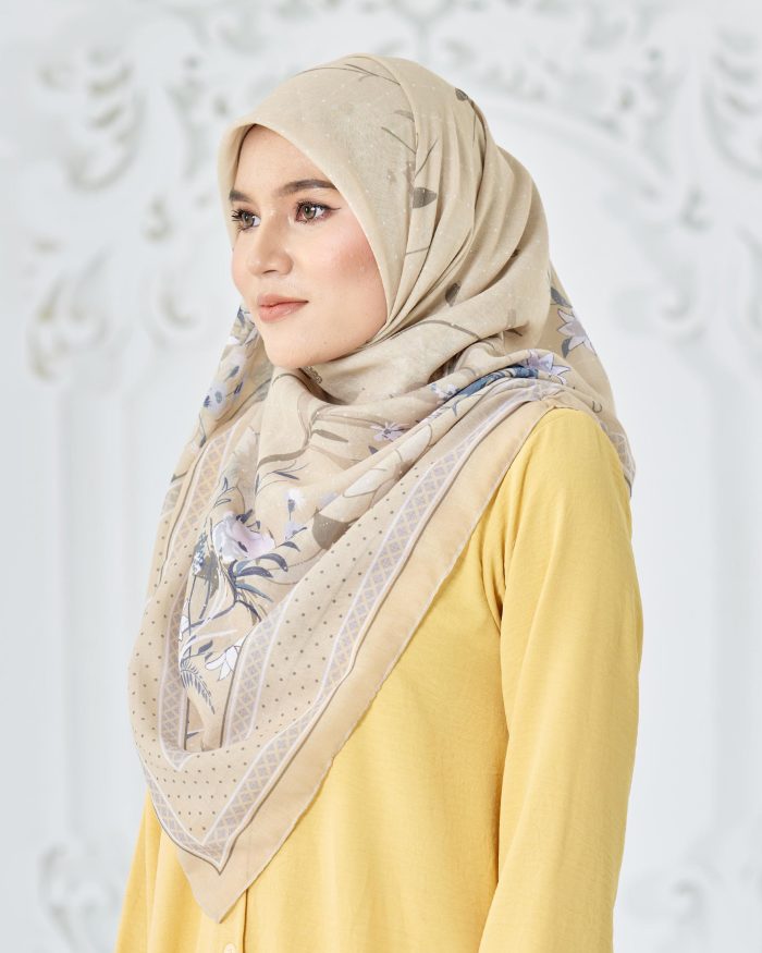 Tudung Bawal Cotton Voile Dahlia - Hollyhocks Gold - Image 3