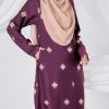 Baju Kurung Sulam Songket Tun Teja - Melati Magenta - Image 5