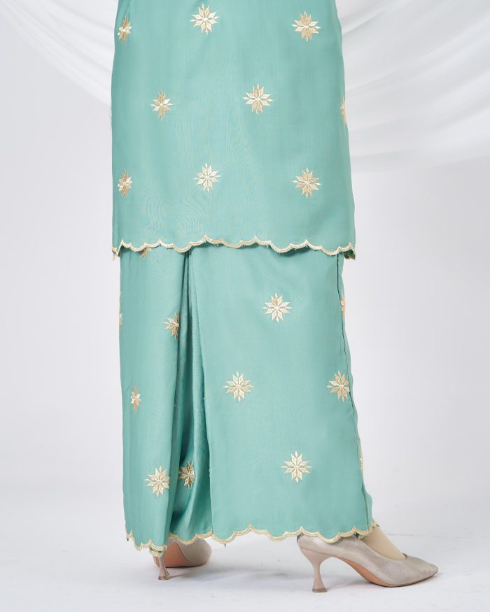 Baju Kurung Sulam Songket Tun Teja - Melati Pistachio Green - Image 6