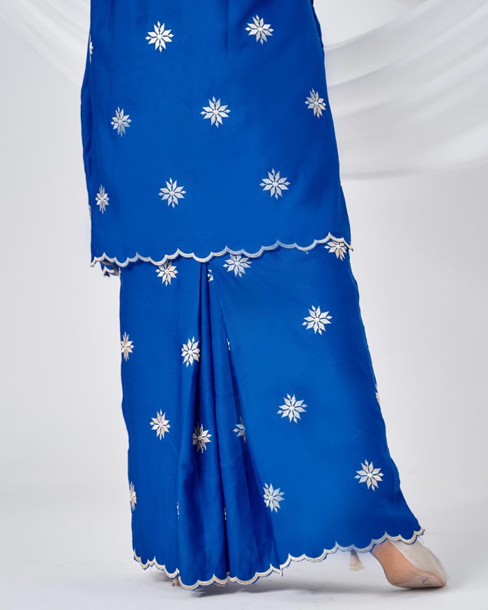 Baju Kurung Sulam Songket Tun Teja - Melati Royal Blue - Image 5