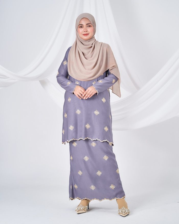 Baju Kurung Sulam Songket Tun Teja - Melati Thistle Grey - Image 3