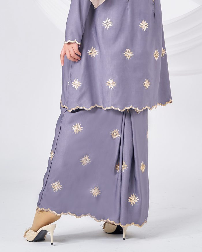 Baju Kurung Sulam Songket Tun Teja - Melati Thistle Grey - Image 6