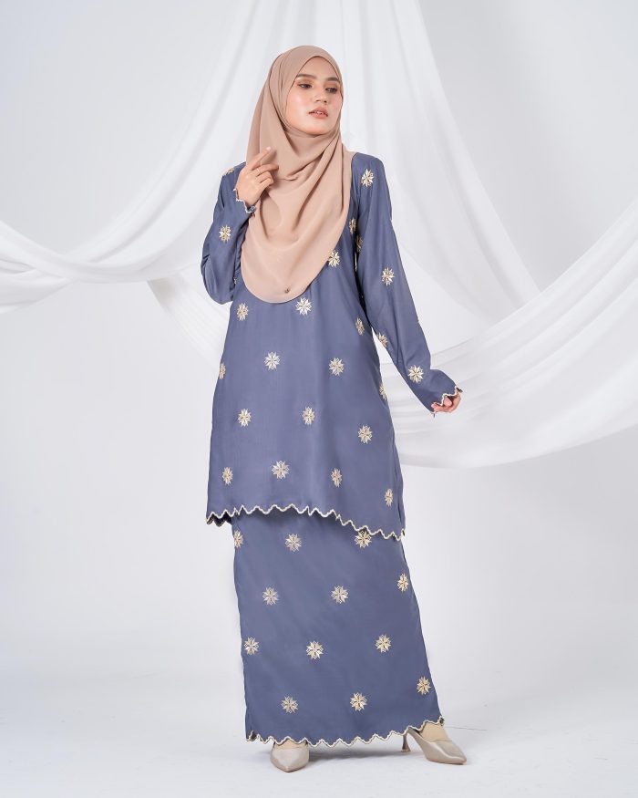 Baju Kurung Sulam Songket Tun Teja - Teratai Dim Grey