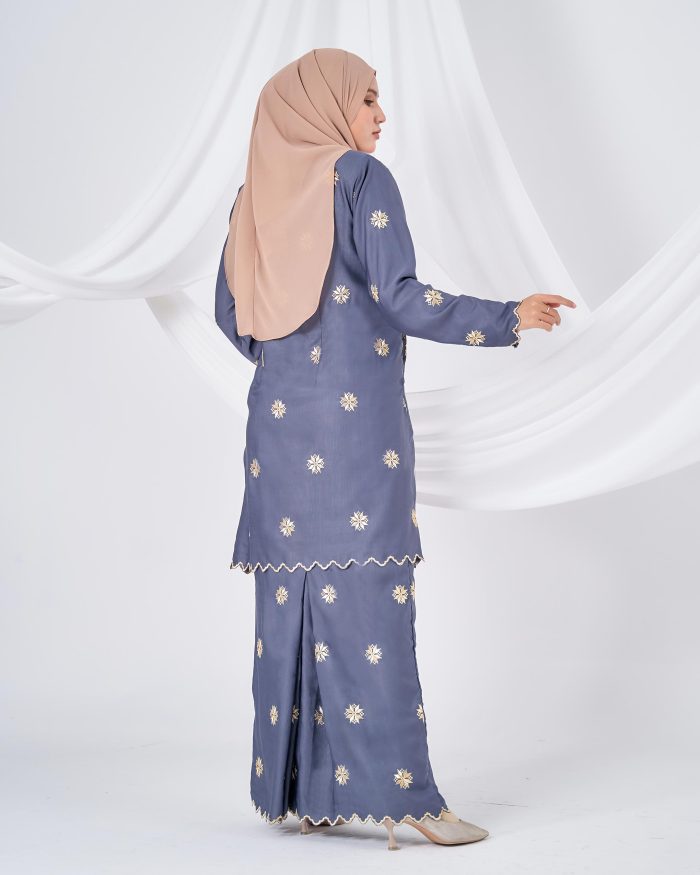 Baju Kurung Sulam Songket Tun Teja - Teratai Dim Grey - Image 4