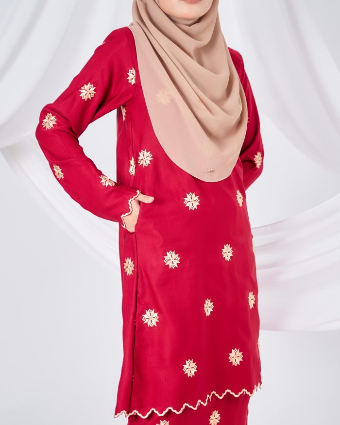 Baju Kurung Sulam Songket Tun Teja - Teratai Maroon Red - Image 6