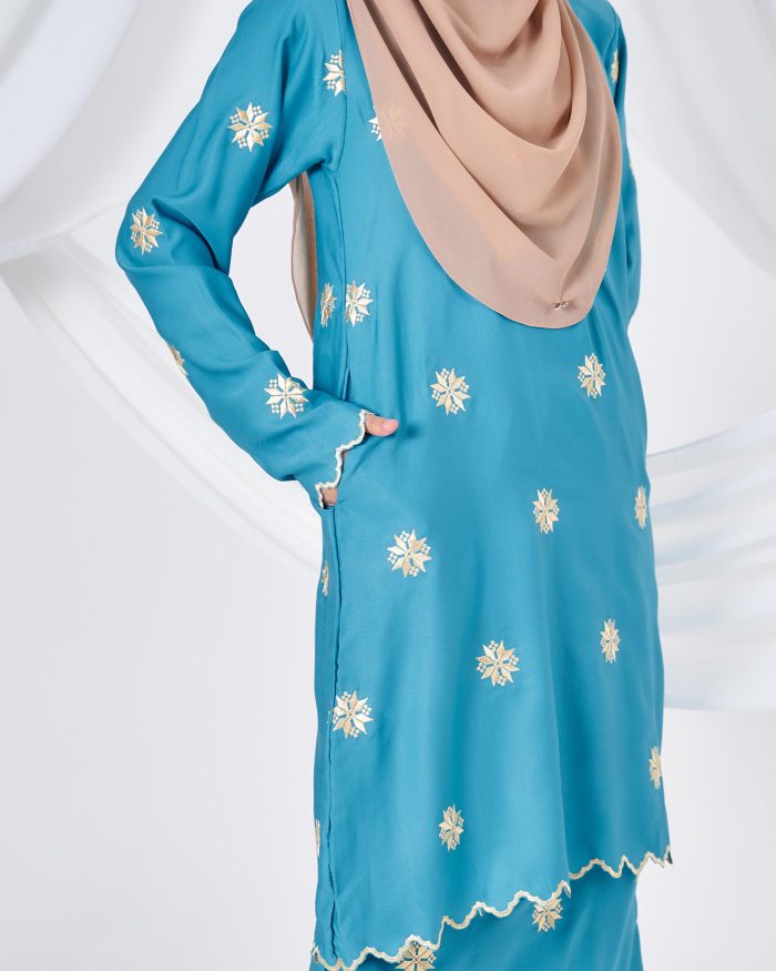 Baju Kurung Sulam Songket Tun Teja - Teratai Turquoise Aqua - Image 5