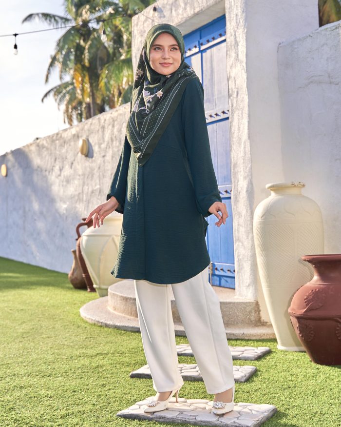 Blouse Rasha - Emerald Green - Image 2