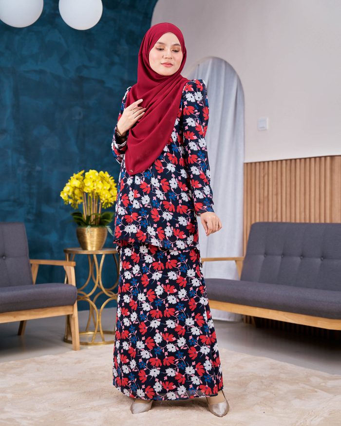 Baju Kurung Moden Chiffon Puffy Sandra - Artic Ruby - Image 3