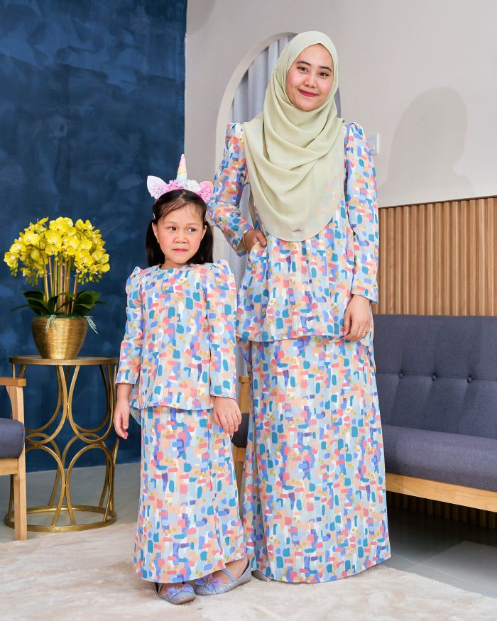 Baju Kurung Moden Chiffon Puffy Sandra Kids - Carolina Blue - Image 7