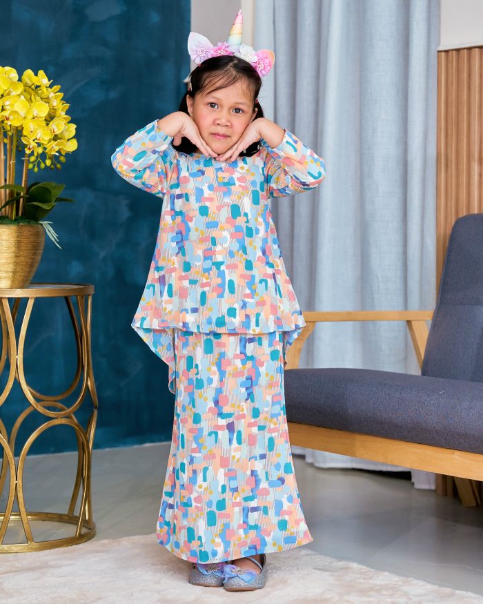 Baju Kurung Moden Chiffon Puffy Sandra Kids - Carolina Blue - Image 5
