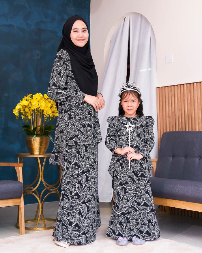 Baju Kurung Moden Chiffon Puffy Sandra Kids - Dark Whisper - Image 5