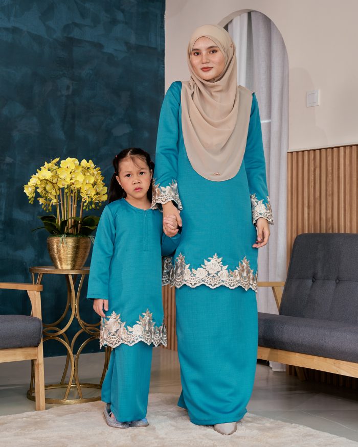 Baju Kurung Lace Safaira Kids - Dark Cyan - Image 3