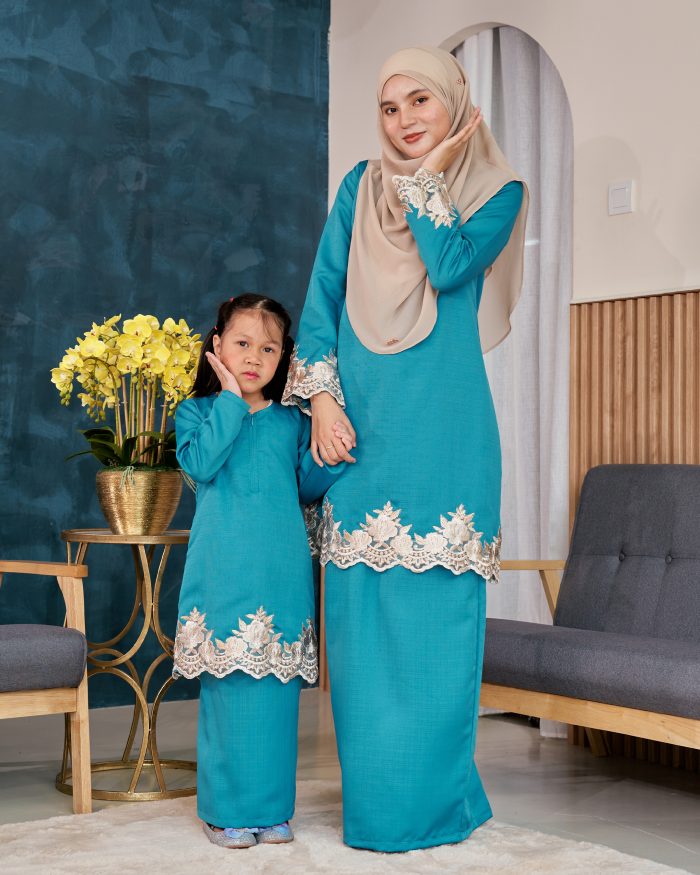 Baju Kurung Lace Safaira - Dark Cyan - Image 6