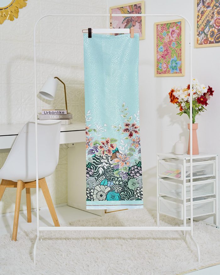 Kain Pasang Satin Silk Jacquard Bayu - Icy Mint